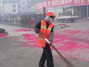 炎炎夏日，如何用一句话赞美咱们的环卫工人？